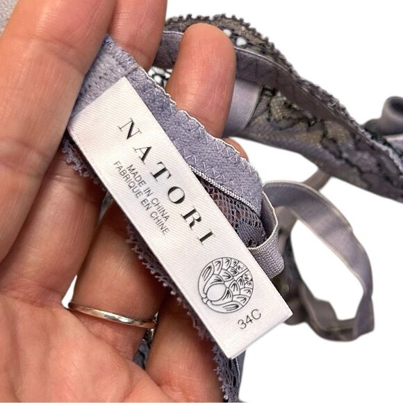 Natori lavender with black lace underwire bra size 34C - Picture 4 of 5